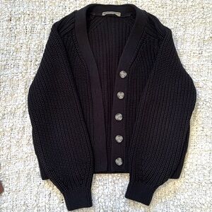 Everlane M black knit cropped cardigan